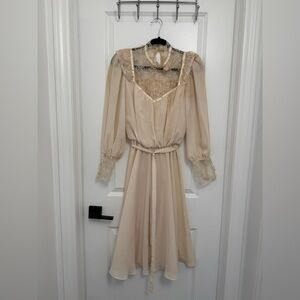 Vintage Ladies Beige Dress